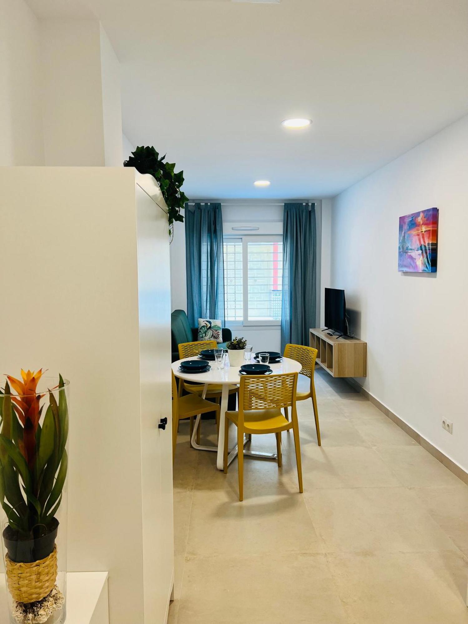 פואנגירולה Bnbook Medea Apartments 2 מראה חיצוני תמונה